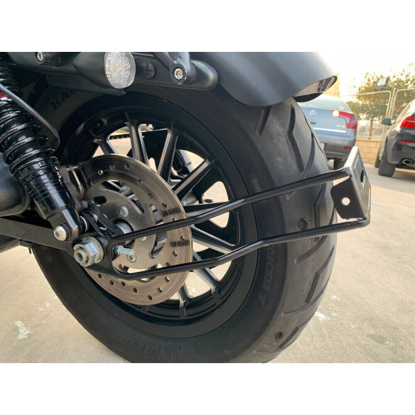 APOIAR MATRICULA SPORTSTER APÓS RODA PRETA...