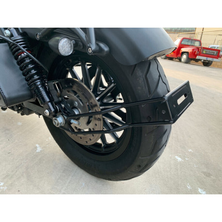 SOPORTE MATRICULA SPORTSTER TRAS RUEDA NEGRO HANDMADE