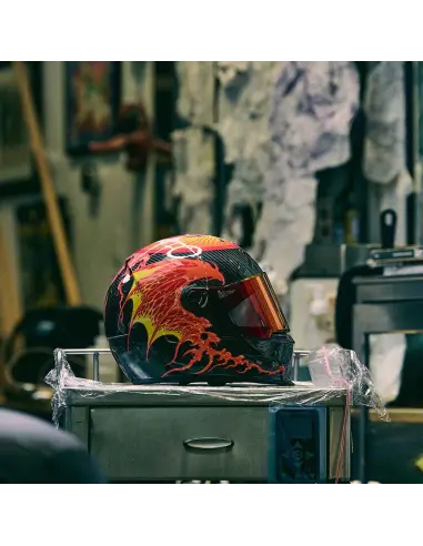 Capacete Bell x Grime Eliminator Carbon Mad Society | Iguana Custom