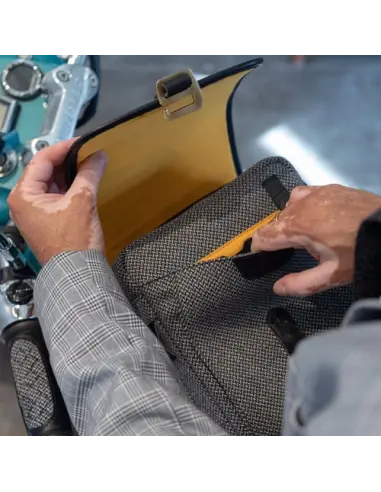 Compre Bolsa de Tanque Trip Machine x DGR Cartographer