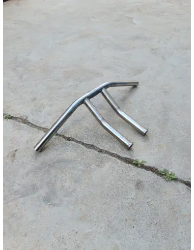 GUIADOR SOUTH MOTOR CYCLES T-BARS CROWN INCLINADO DE AÇO INOXIDÁVEL 25 MM