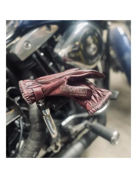 Guantes 13 and a half Loud Ride Burdeos