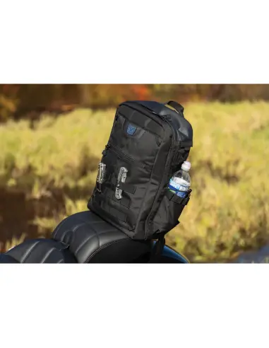 Kuryakyn Momentum Runaway Backpack 20.5 L