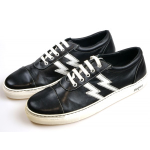 ZAPATILLAS OLD SCHOOL RAYOS NEGRO BLANCO - MADE IN SPAIN