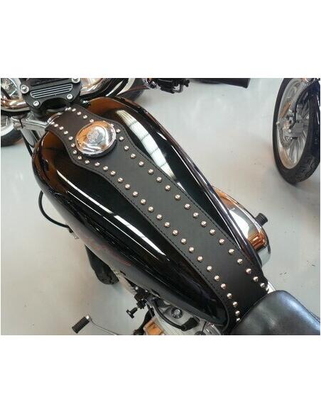 Comprar Cubre Deposito Cuero Con Tachuelas Sportster a precio de oferta