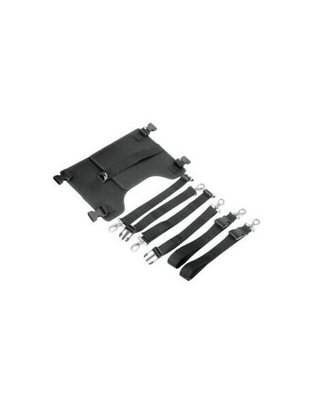 BASE UNIVERSELLE POUR LA FIXATION DES BOTTES SUR LE SIÈGE ARRIÈRE