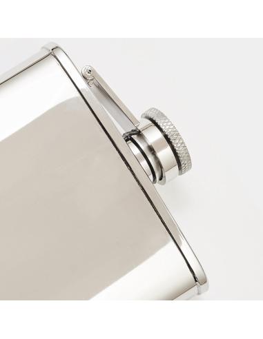 Comprar Petaca Metálica De 177 Ml De Zippo a precio de oferta