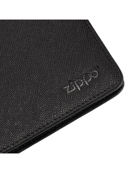 CARTEIRA COM FECHO DE CORRER HORIZONTAL EM COURO ZIPPO