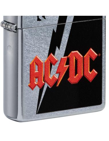 ISQUEIRO ZIPPO COM LOGÓTIPO ACDC E SILHUETA ANGUS