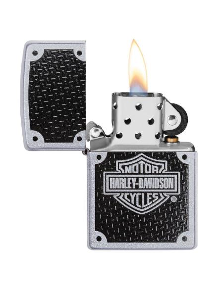 ZIPPO LIGHTER WITH HARLEY LOGO AND CARBON FIBER BACKGROUND