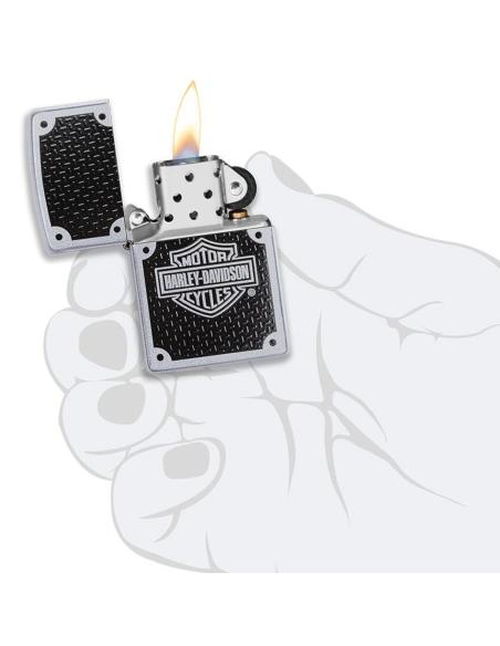 BRIQUET ZIPPO AVEC LOGO HARLEY ET FOND EN FIBRE DE CARBONE