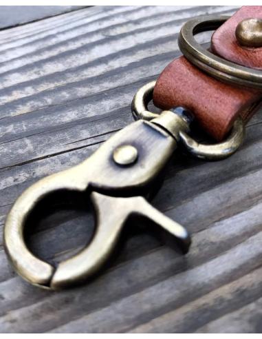 PORTE-CLÉS EN CUIR MARRON