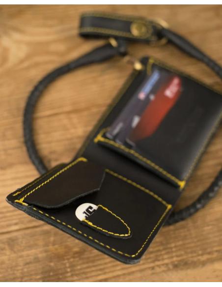 PORTEFEUILLE À CORDON EN CUIR LUCILLE