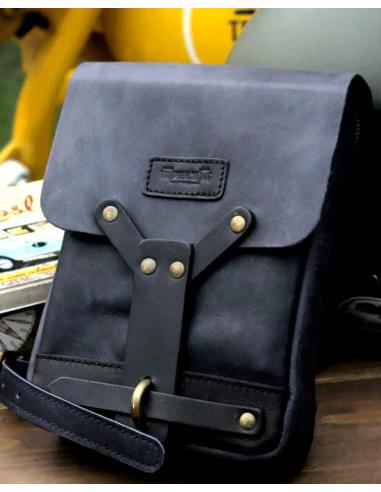 Comprar Bolsa Para Pierna En Cuero Negro De Trip Machine a precio de oferta