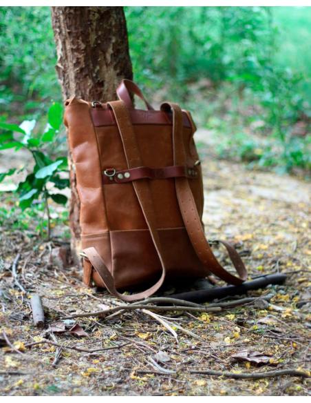 SAC À DOS SACOCHE EN CUIR BRUN VINTAGE TRIP MACHINE
