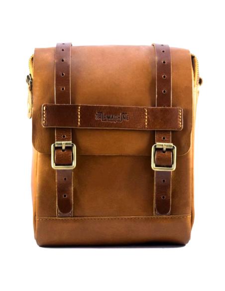 BROWN TAN LEATHER TANK AND TAIL BAG WITH MAGNETS TRIP MACHINE