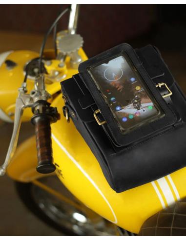 Acquista Custodia Magnetica in Pelle Nera per Cellulare di Trip Machine a prezzo scontato