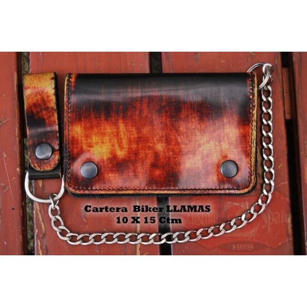 OLD-RAT CHAIN WALLET WITH FLAME EFFECT