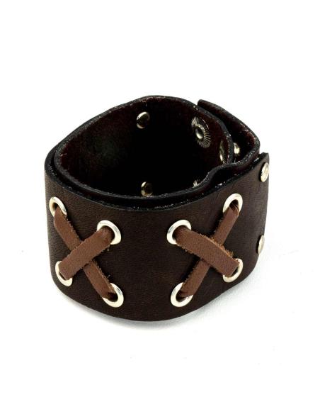 Comprar Pulsera De Piel Xxx Marron Con Corchetes 24 Cm a precio de oferta