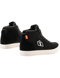 Icon Carga Black Sneakers With White Sole 2