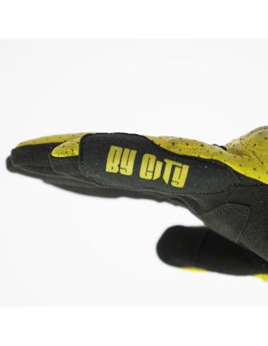 Comprar Guantes De Verano Tokio Amarillos De By City a precio de oferta