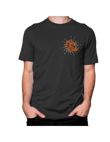 Comprar Camiseta Disfrutando A Lo Grande Masculina a precio de oferta
