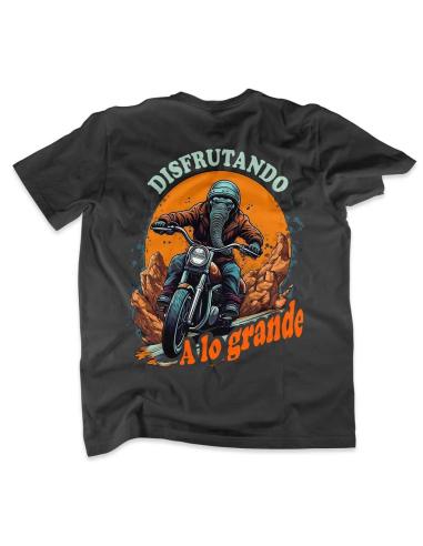 PROFITEZ DU GRAND T-SHIRT POUR HOMMES