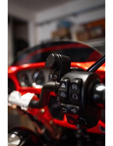 Comprar Modos De Conducción Rbw-Skull Negro Lado Derecho Para Hd 2008 A 2013 (Solo Puño Electronico) a precio de oferta