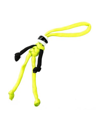 Comprar Llavero Verde Claro Biker Buddy De Cuerda De Paracaidas Con Casco a precio de oferta