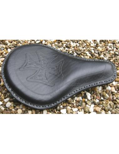 Comprar Asiento Para Muelles Artesanal Negro Cruz De Malta a precio de oferta