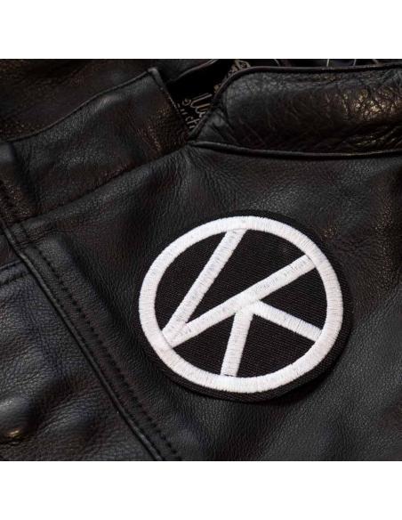 PATCHES DE LONA NEGRA COM SÍMBOLO DE VALLEKAS: ESTILO E AUTENTICIDADE