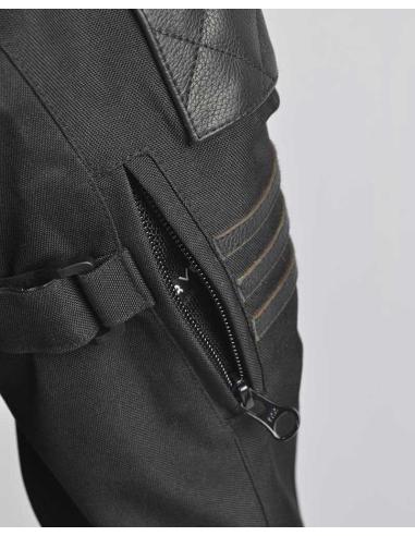 Acquista Giacca Moto Wild Man: Durabilità e Stile con Tecnologia Cordura a Prezzo Scontato