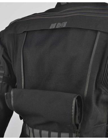 JAQUETA MOTOCICLISTA WILD MAN: DURABILIDADE E ESTILO COM TECNOLOGIA CORDURA