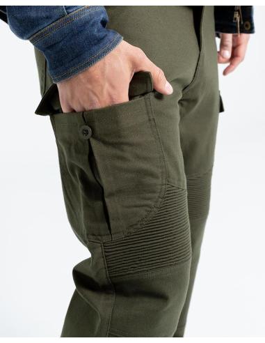 Acquista Pantaloni Mixed Slim III Man Verde - Sicurezza e Stile per Ogni Stagione a prezzo scontato