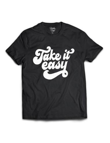 T-SHIRT TAKE IT EASY PARA HOMEM EM PRETO BY BETTER DAYS
