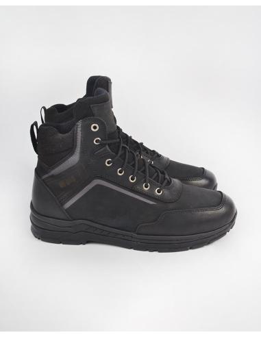 Acquista Stivali By City Sport Neri a prezzo scontato