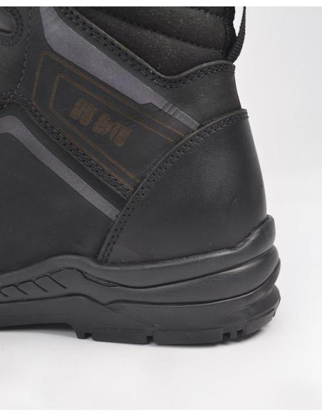 BY CITY BOTAS SPORT PRETAS