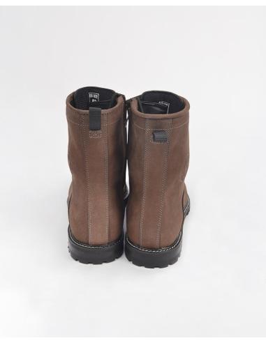 Acquista Stivali By City Troten III Marroni a prezzo speciale