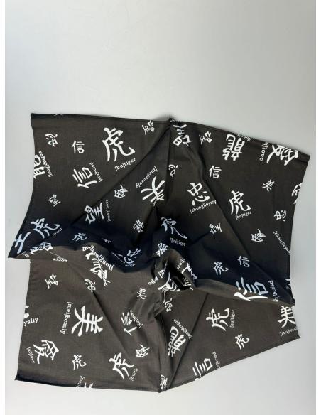 Comprar Pañuelo Bandana Chinese Words a precio de oferta