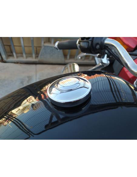 BOUCHON LISSE CHROMÉ POUR HARLEY AVEC CLÉ