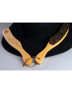 Escova de Madeira Pirogravada para Chapéus de Feltro WIKY PEPE HATS 2