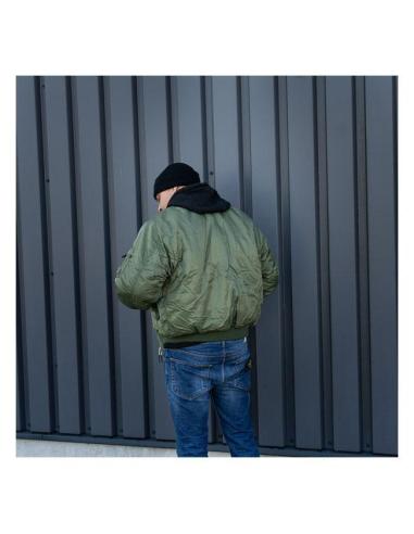 Acquista Giacca Bomber Ma-1 Verde - Resistente e Classica a prezzo scontato
