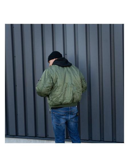 Acquista Giacca Bomber Ma-1 Verde - Resistente e Classica a prezzo scontato