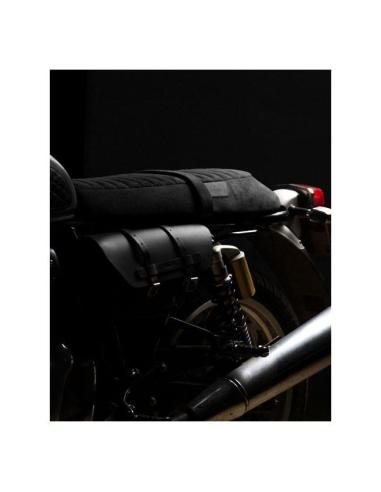 ASSENTO DE CAMURÇA PRETO PARA ROYAL ENFIELD INTERCEPTOR 650 E GT650 - TRIP MACHINE