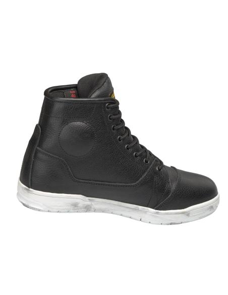 Comprar Botas Moore Traffic – Diseño Unisex En Negro, Funcionales Y Accesibles a precio de oferta