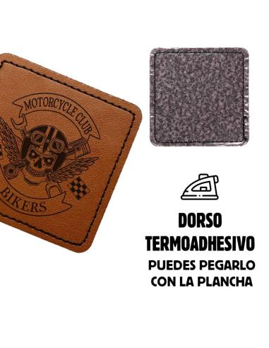 Comprar Parche Cuadrado Personalizable en Símil Piel Marrón 65x65 mm | Iguana Custom