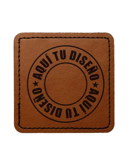 Comprar Parche Cuadrado Personalizable en Símil Piel Marrón 65x65 mm | Iguana Custom