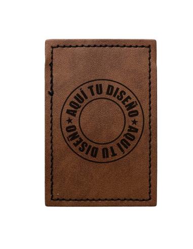 Comprar Parche Cuadrado Personalizable en Símil Piel Marrón 65x65 mm | Iguana Custom