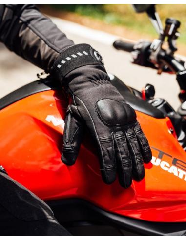 By City GS Man Black Gloves | Waterproof, Thermal, and CE Certified