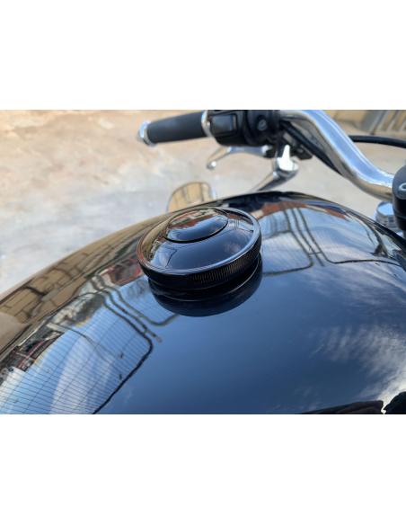 HARLEY SMOOTH GLOSSY BLACK CAP AVEC CLÉ